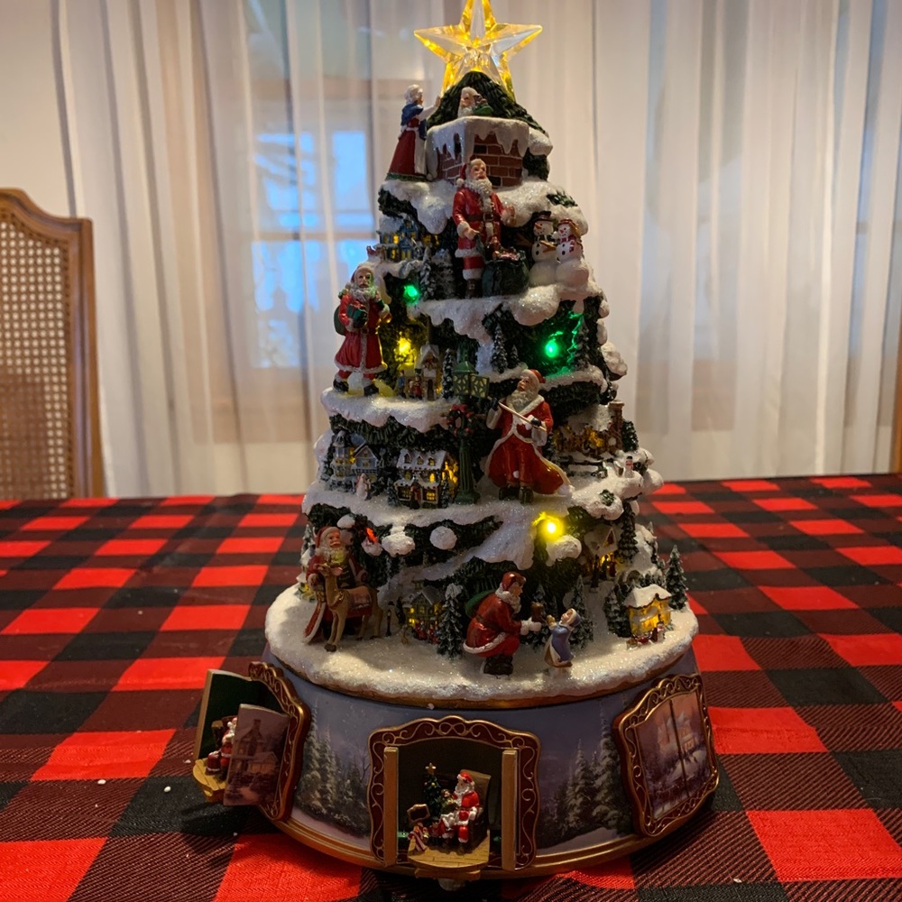 Vintage Thomas Kinkade Santa's Christmas Journey Tree Light and music